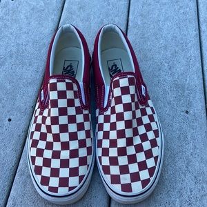 Slide on vans matron checker board